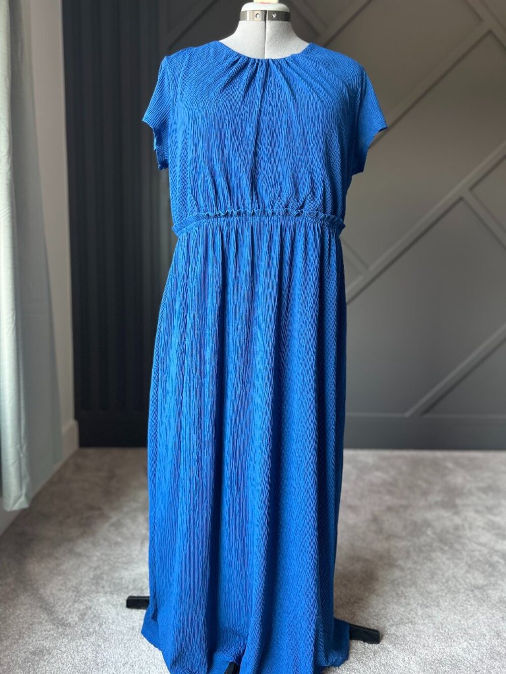 RW&Co Empire waist pleated maxi dress in rich blue